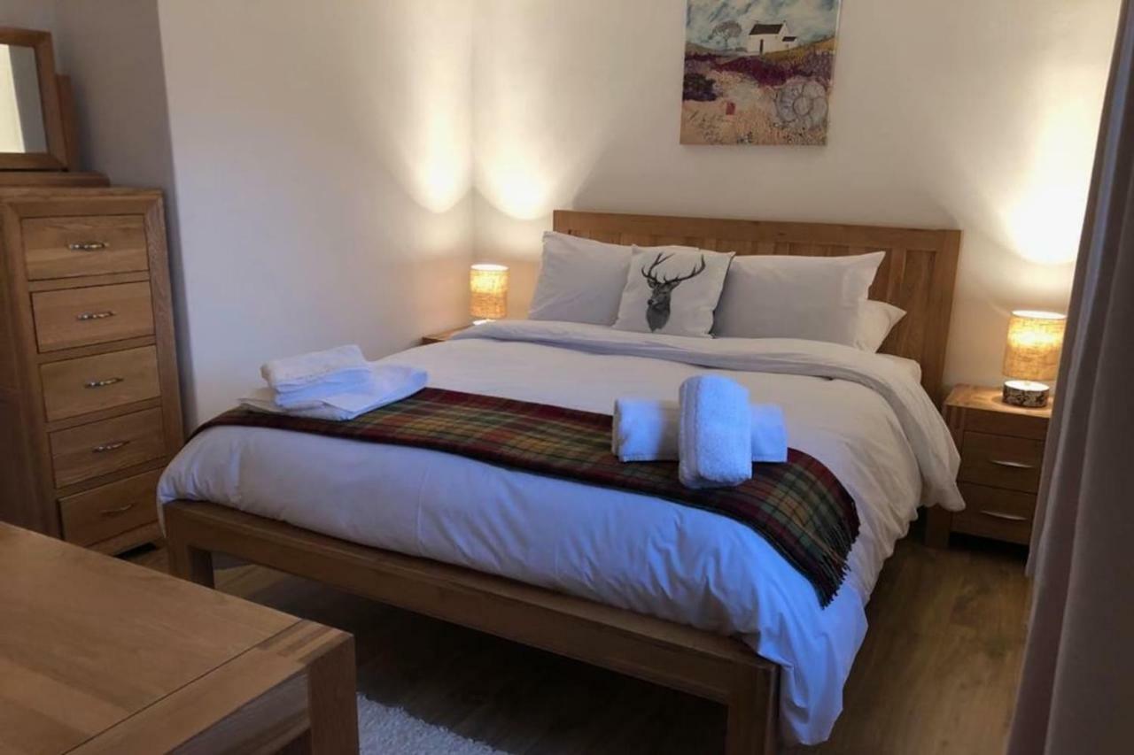 12 Lochiel Road Apartment Fort William Ngoại thất bức ảnh
